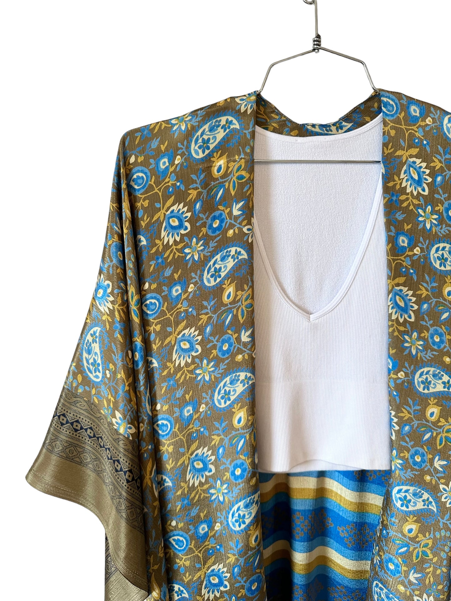 Champagne Hippy- Daphne Kimono